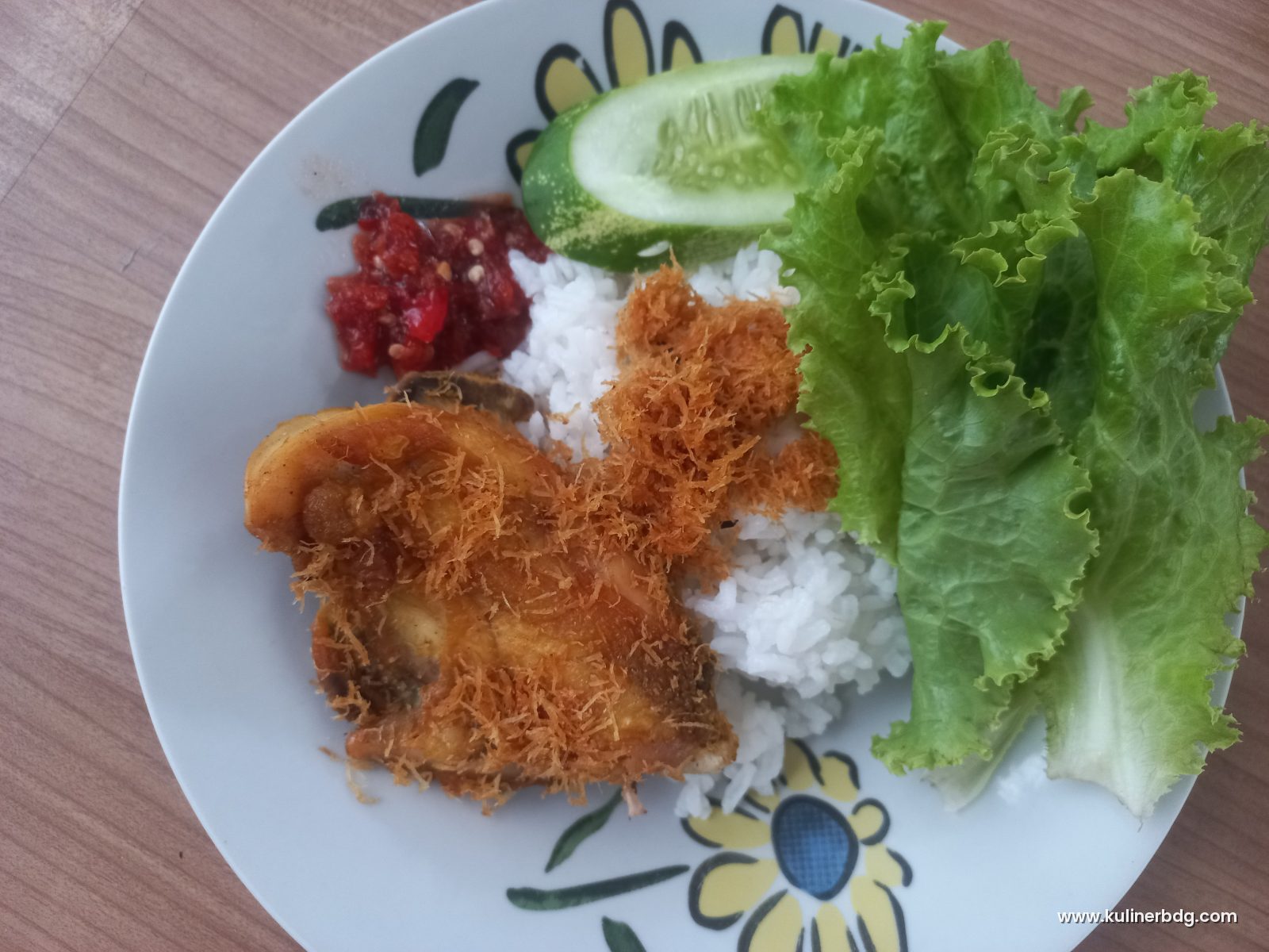 Ayam Goreng Serundeng Gurih Rempah